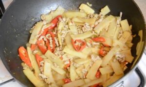 Bamboo shoot stir fried